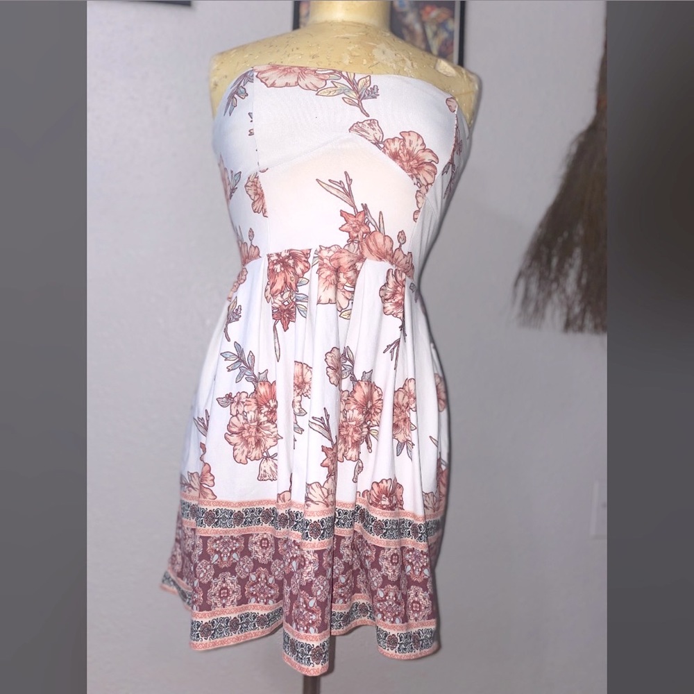 No Boundaries Strapless Mini dress